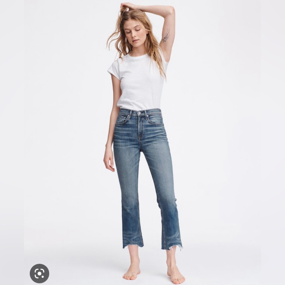 Rag & Bone High Rise Cropped Flare denim in Clean Doric